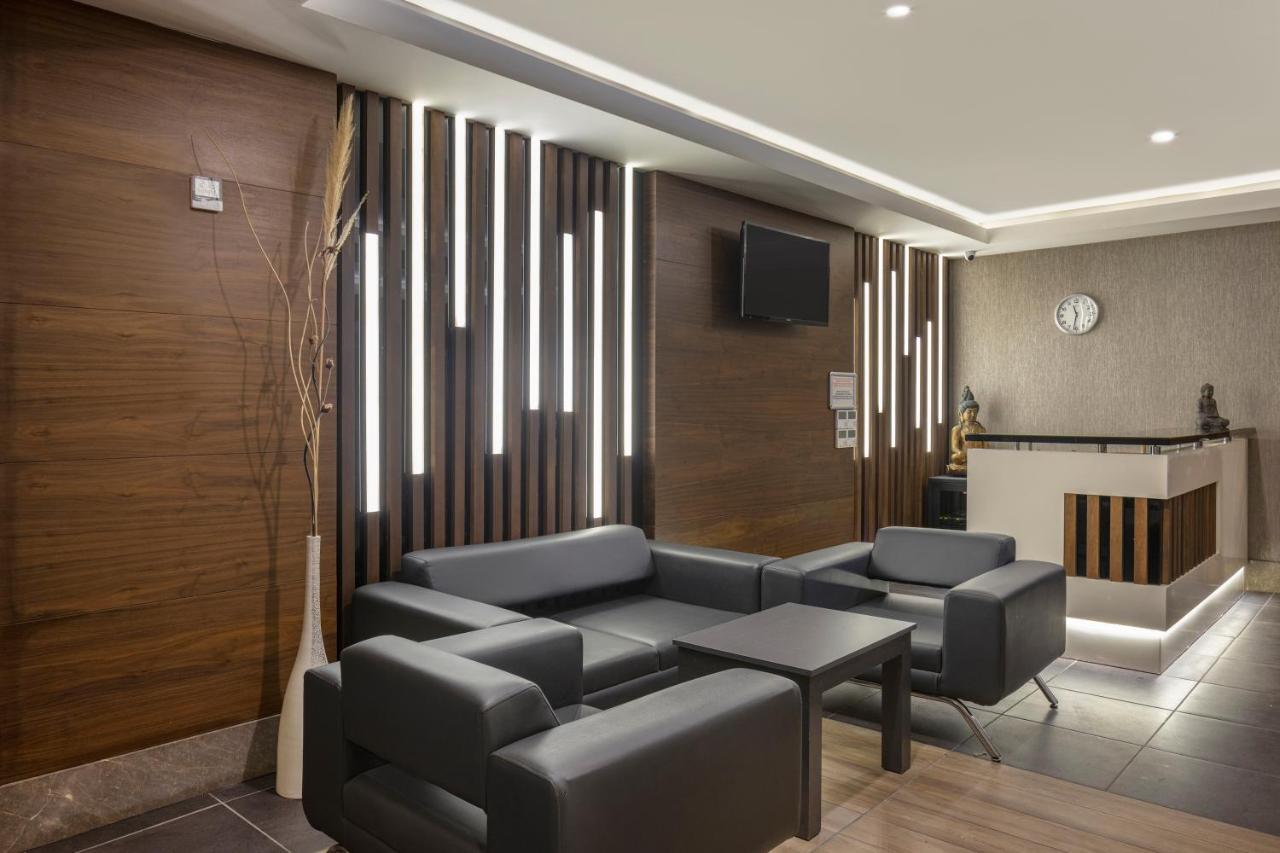 Ramada Resort By Wyndham Lara Antalya Exterior photo