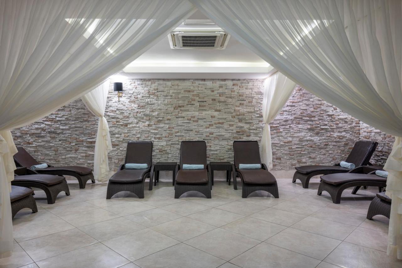 Ramada Resort By Wyndham Lara Antalya Exterior photo