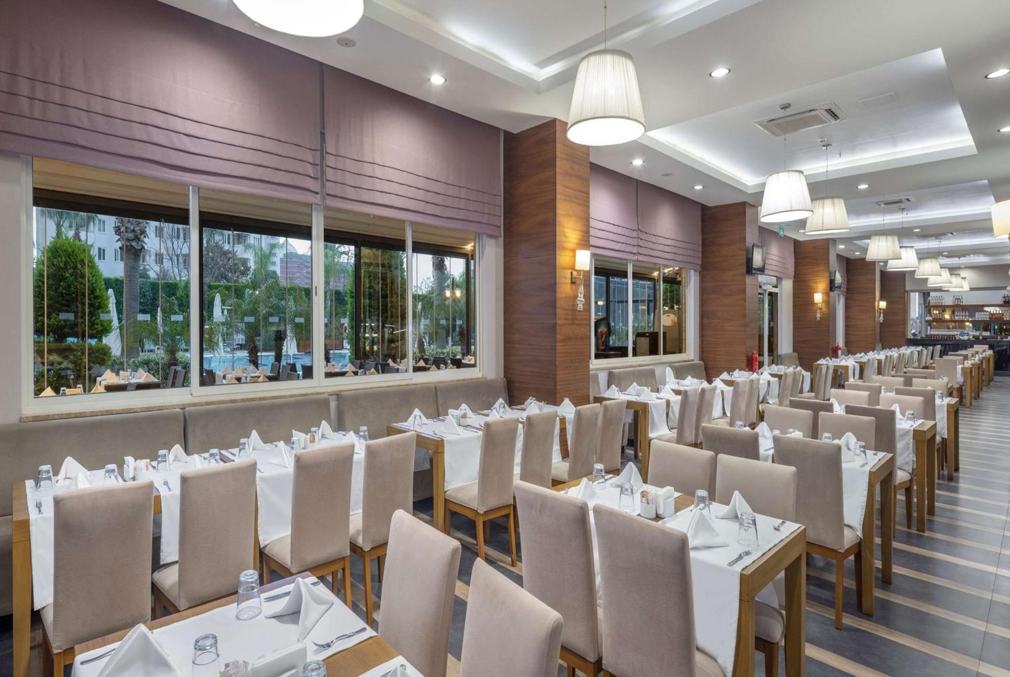 Ramada Resort By Wyndham Lara Antalya Exterior photo